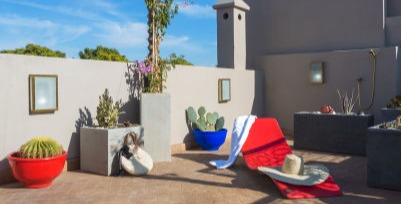 Free access to our roof terracce. Great value stay for romantic couples. 