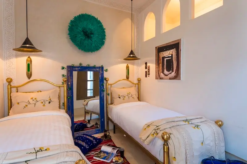 Luxury for romantic couples